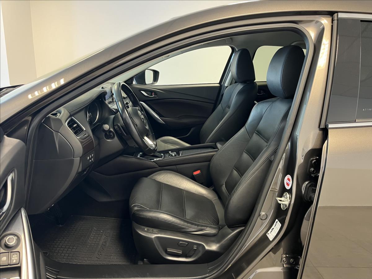 Mazda 6 2.5 Skyactiv-G Revolution TOP