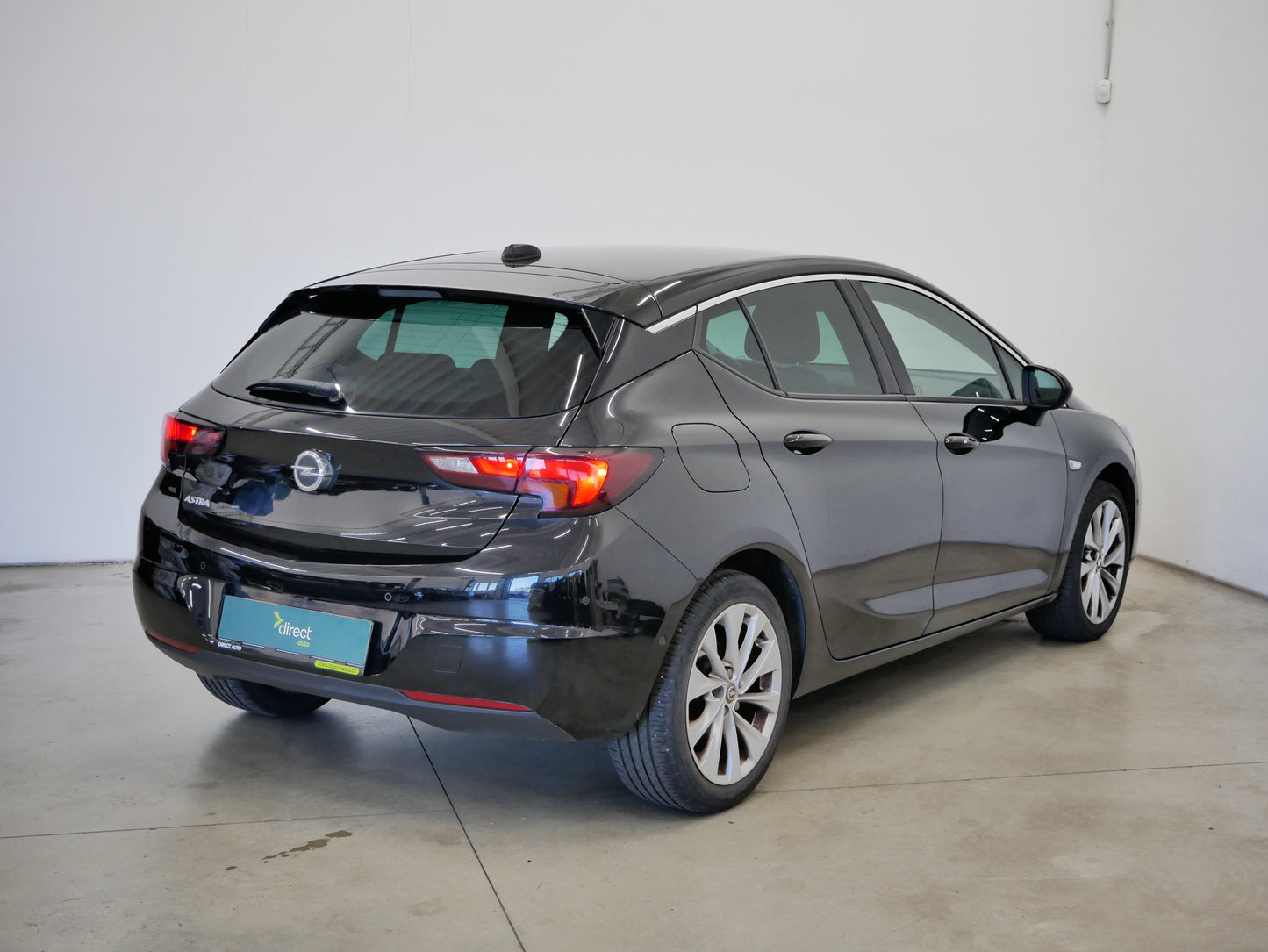 Opel Astra 1.4 Turbo 107 kW Elegance
