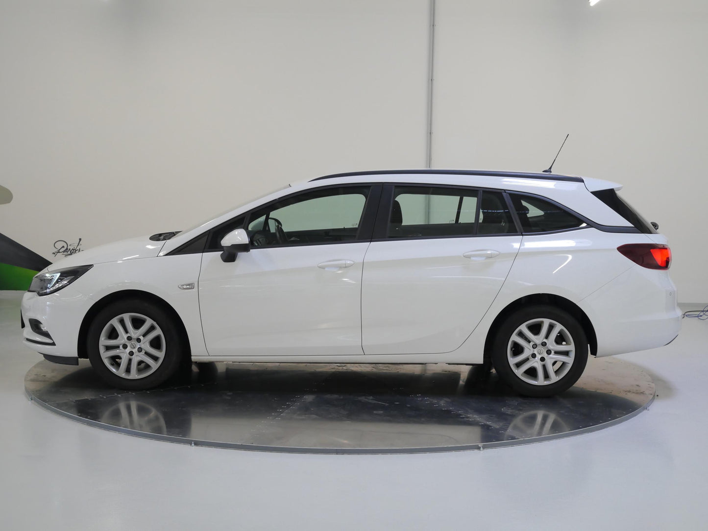 Opel Astra 1.6 CDTi 81 kW Enjoy