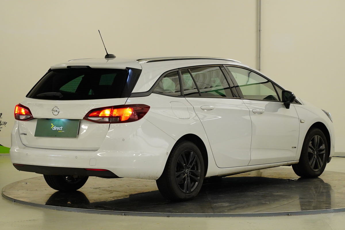 Opel Astra 1.2 T 96 kW DesignTech