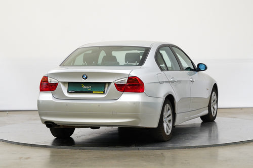 BMW Řada 3 318i 105 kW – foto 2