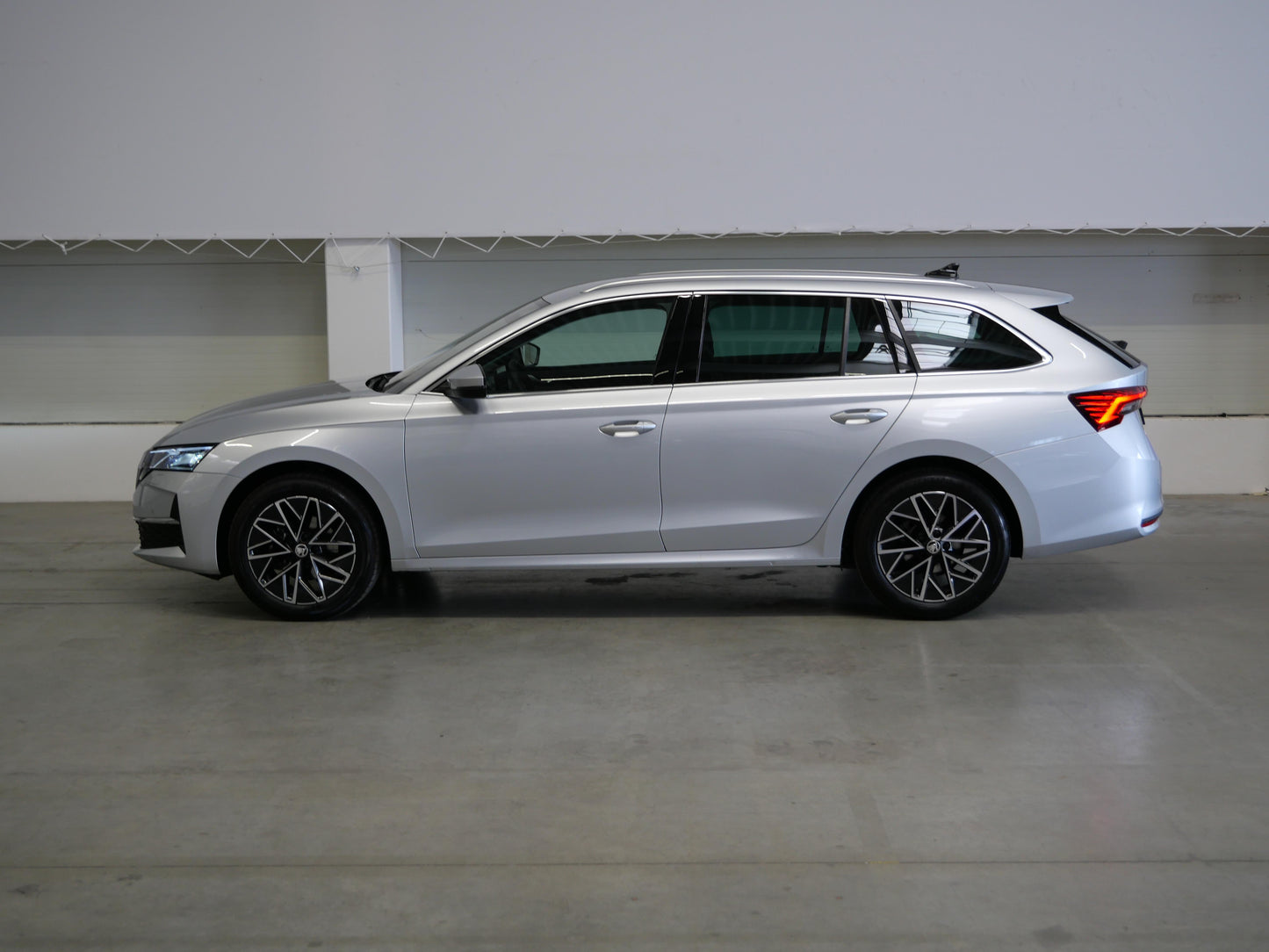 Škoda Octavia 1.5 eTSI 110 kW DSG Selection