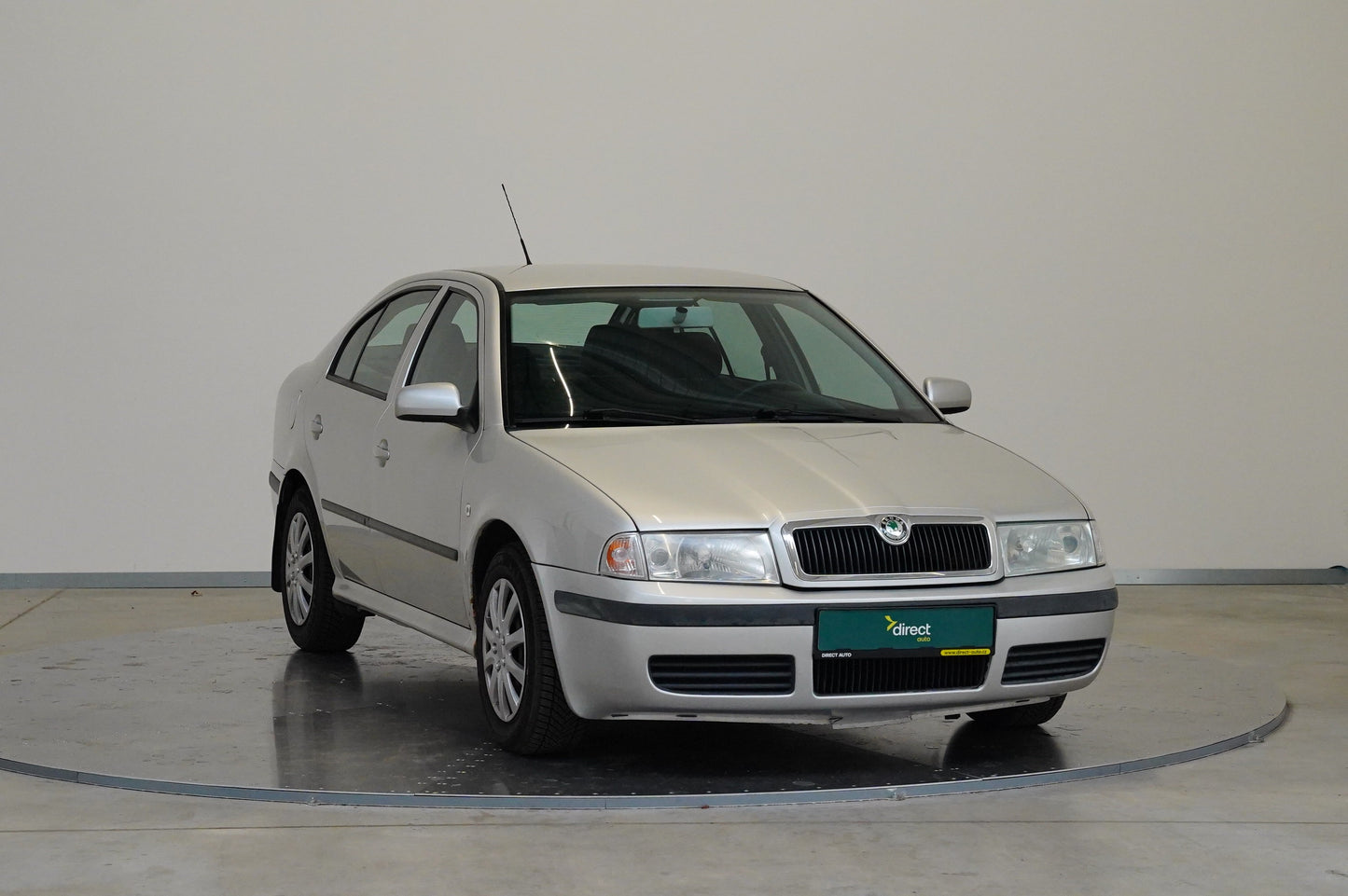 Škoda Octavia 2.0i 85 kW Tour