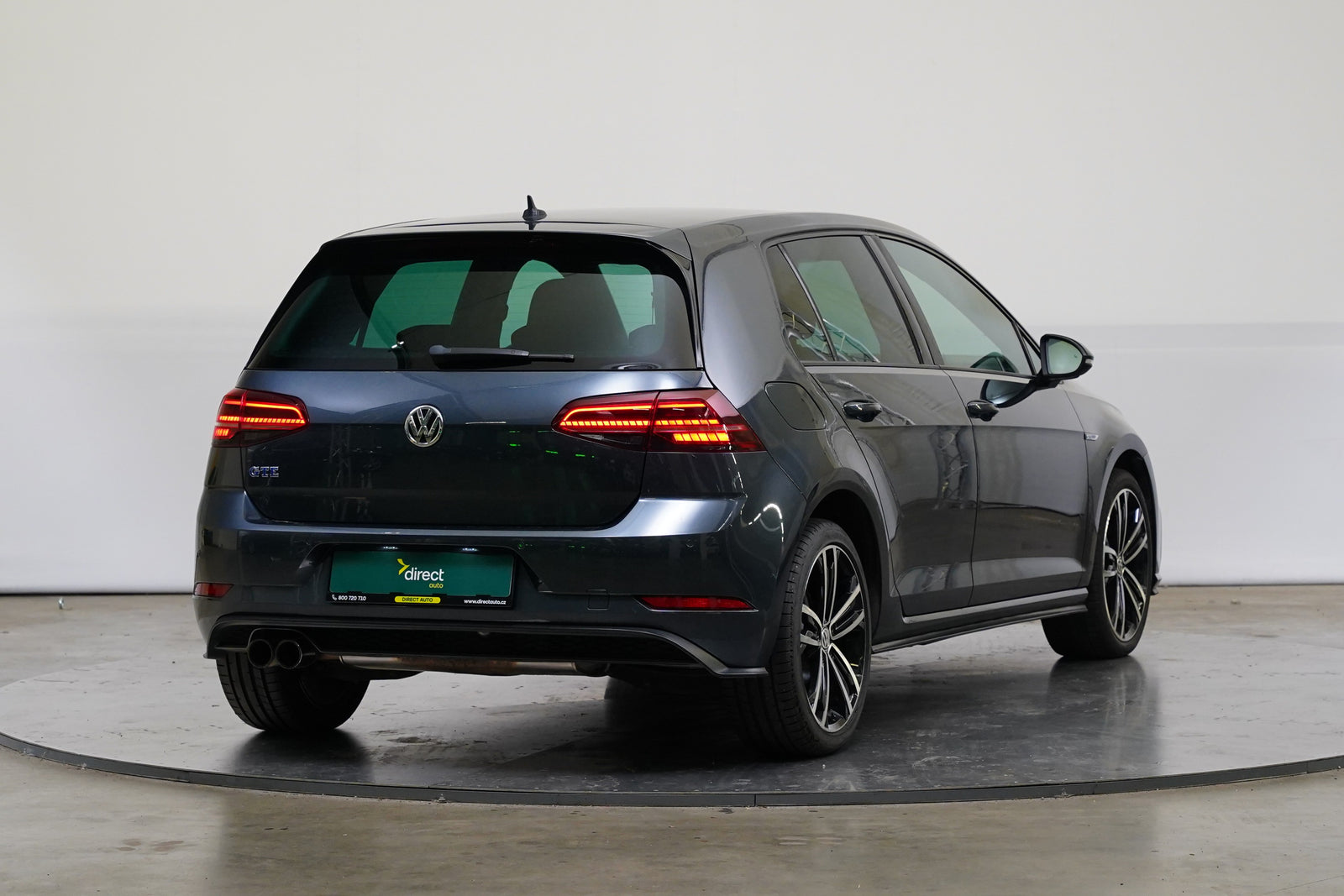 Volkswagen Golf 1.4 TSI 150 kW DSG GTE – foto 2