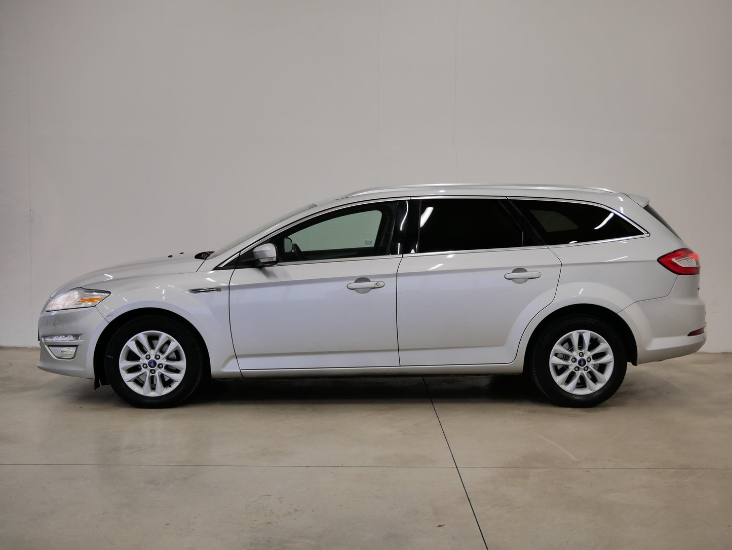 Ford Mondeo 2.0 TDCi 120 kW Business