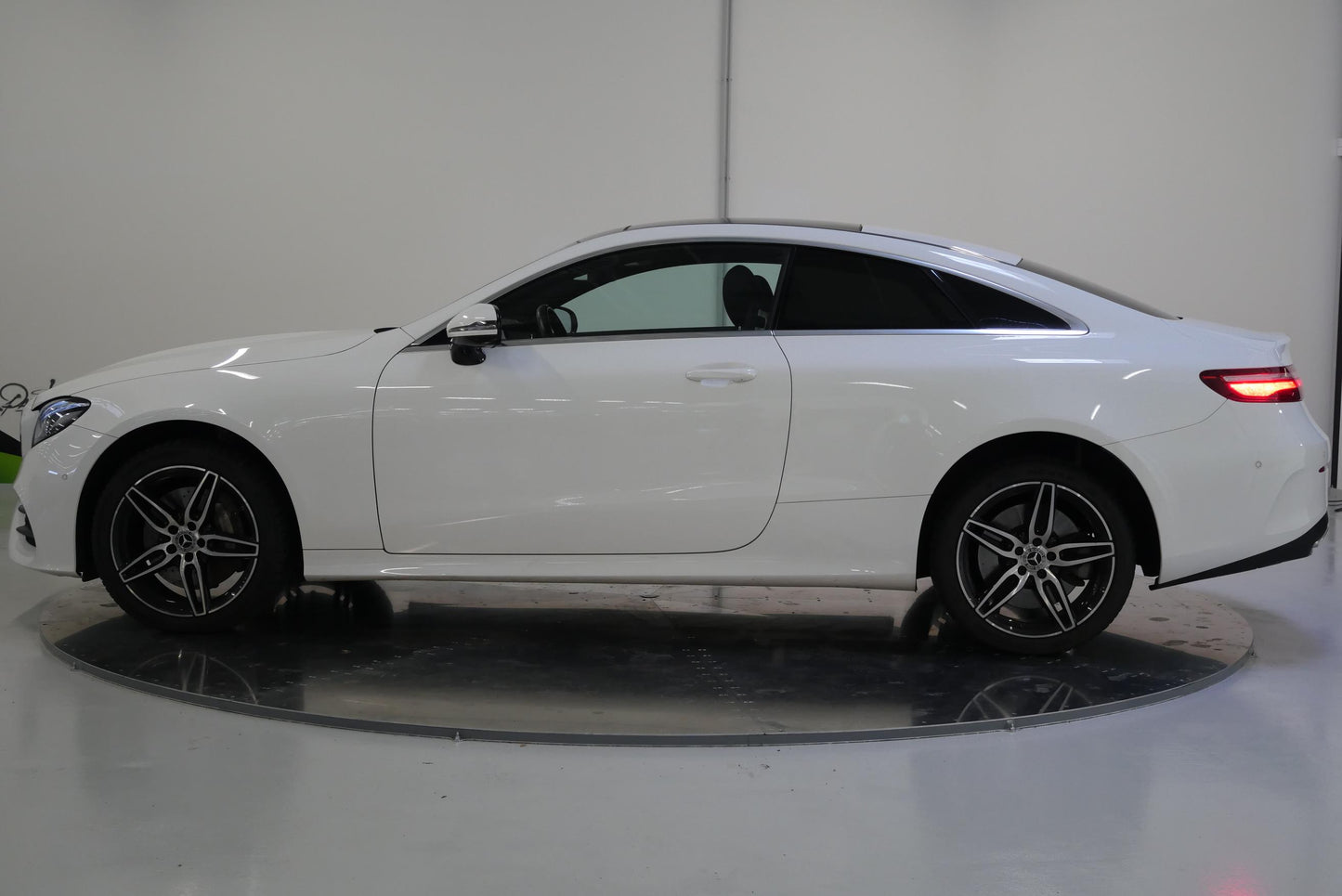 Mercedes-Benz Třídy E 450 270 kW 4Matic Coupe