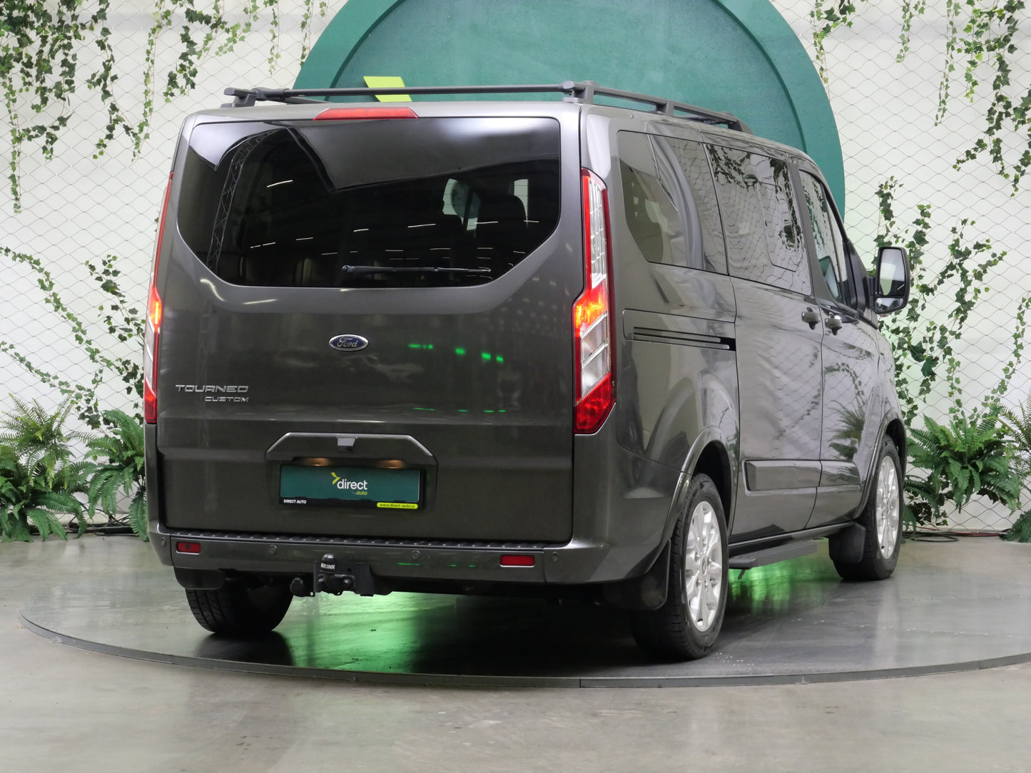 Ford Tourneo Custom 2.0 EcoBlue 96 kW Titanium L1