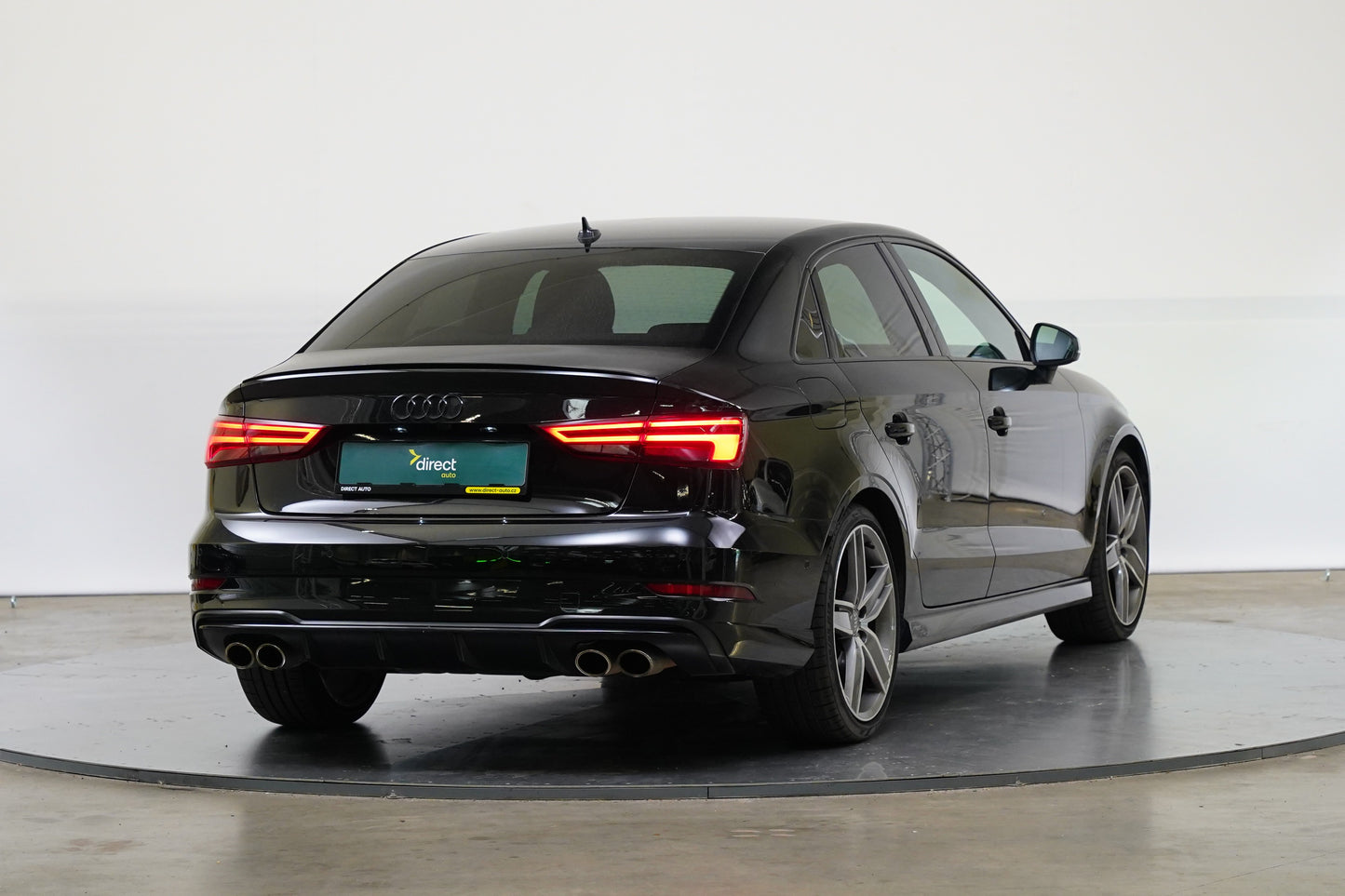 Audi S3 2.0TFSI 221 kW Quattro S-tronc