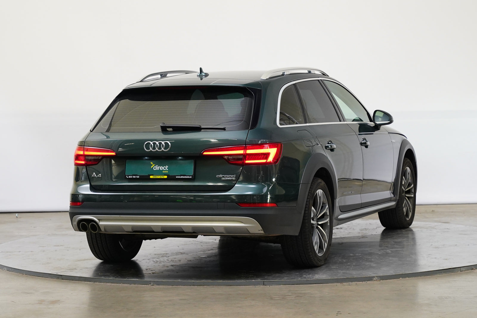 Audi A4 2.0 TDI 140 kW Quattro – foto 2