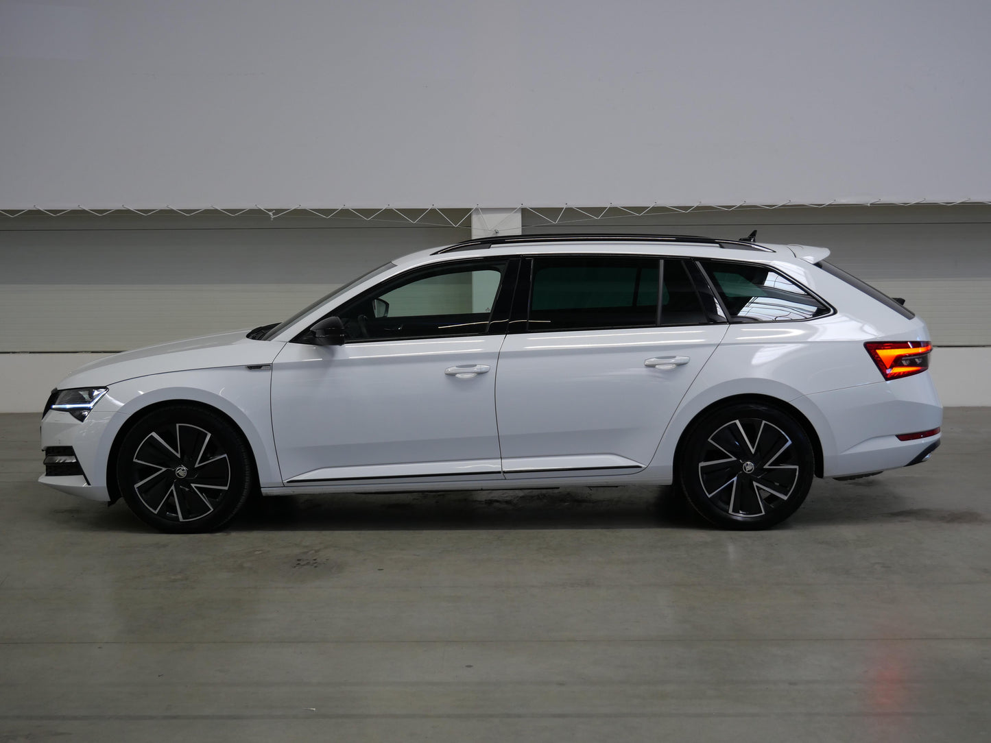 Škoda Superb 2.0 TDI 147 kW 4x4 SportLine
