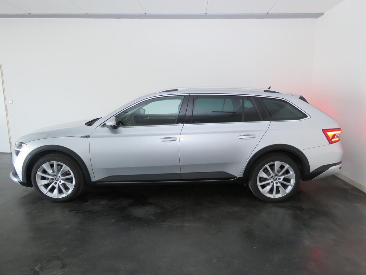 Škoda Superb 2.0 TDI 147 kW Scout