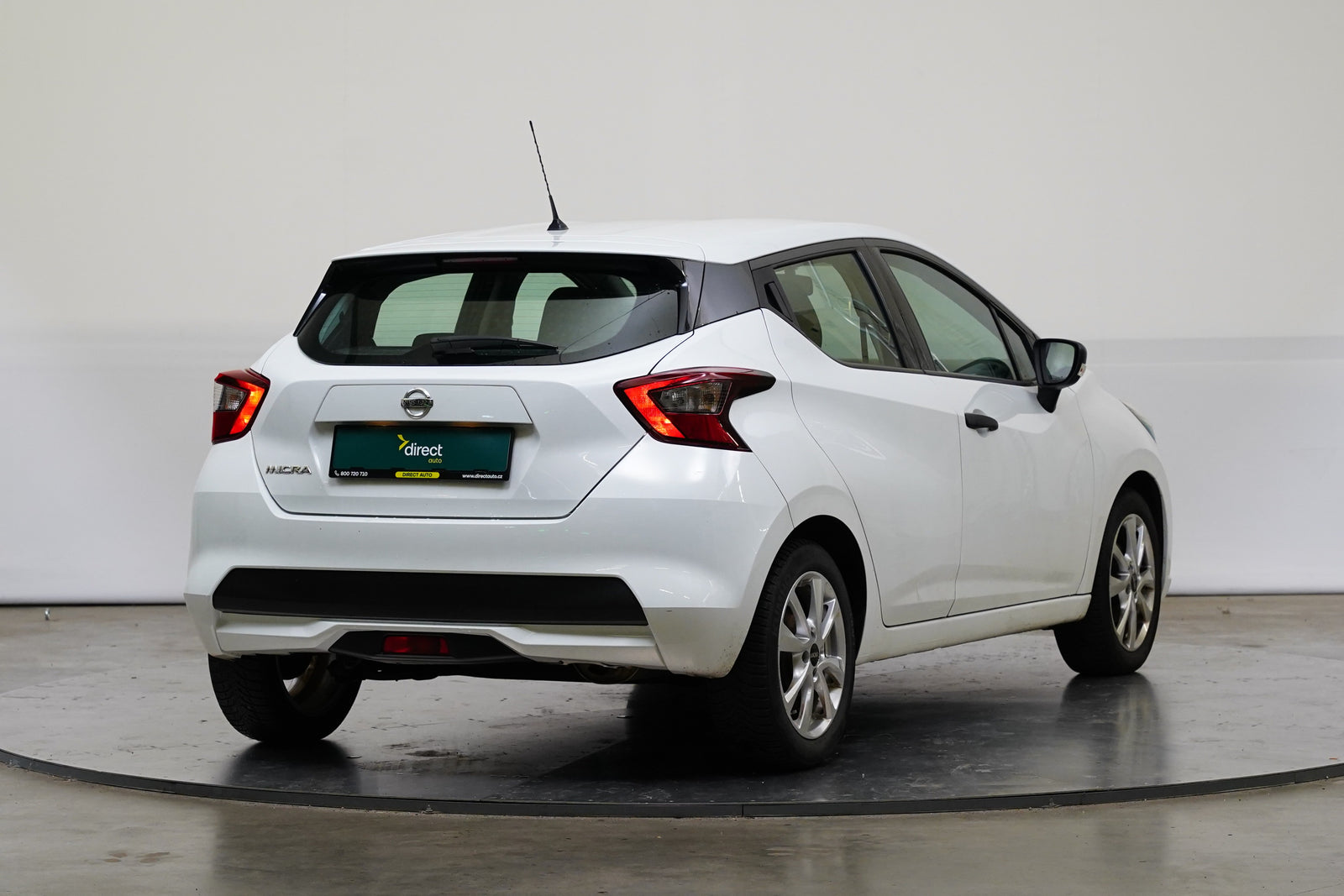 Nissan Micra 1.0 i 52 kW Visia Plus – foto 2