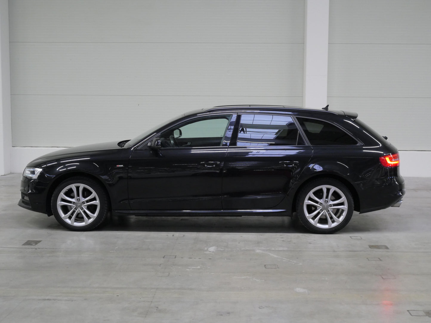 Audi A4 Avant 3.0 TDI 150 kW S-line