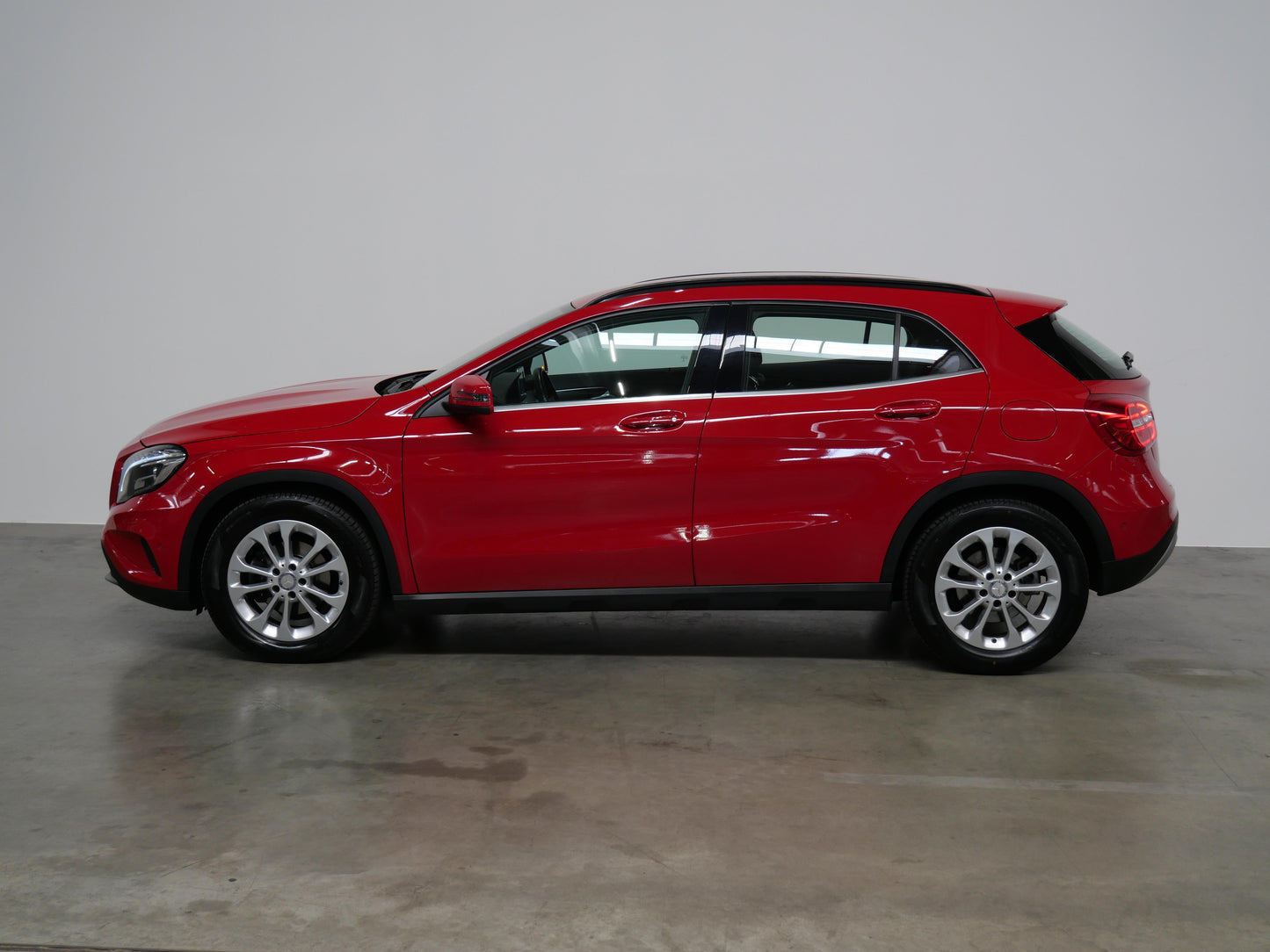 Mercedes-Benz GLA 200d 100 kW 4Matic