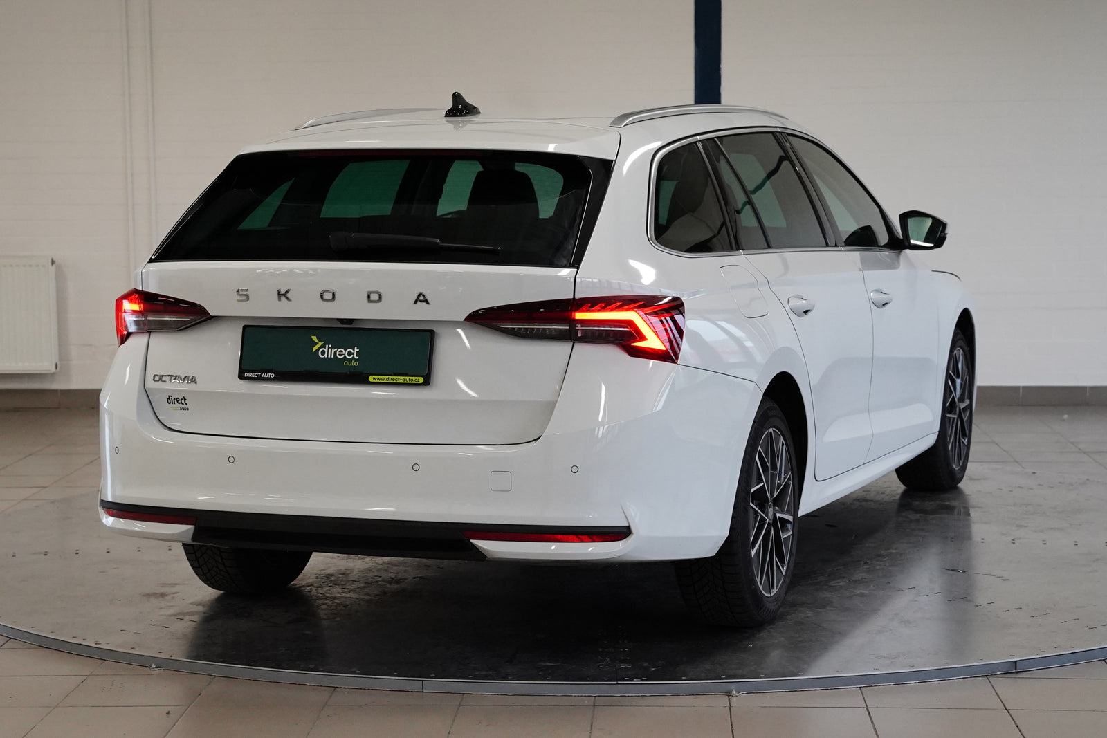 Škoda Octavia 2.0 TDI 110 kW Top Selection – foto 2