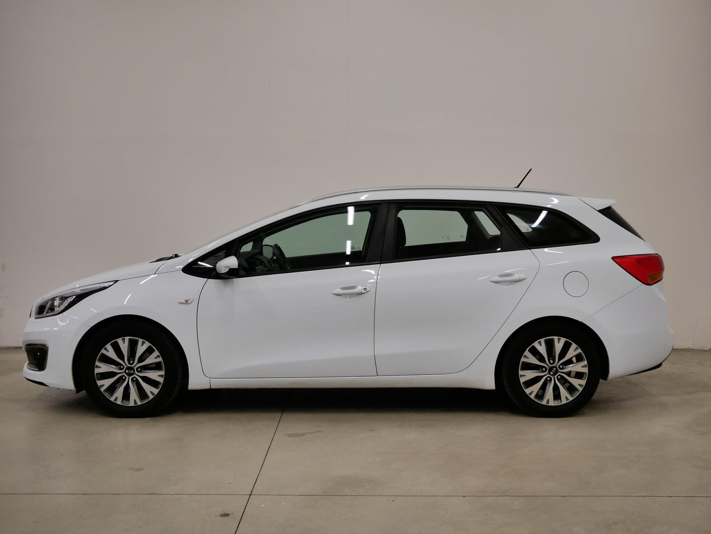 Kia Motors Ceed 1.4 CVVT 73kW Comfort Plus