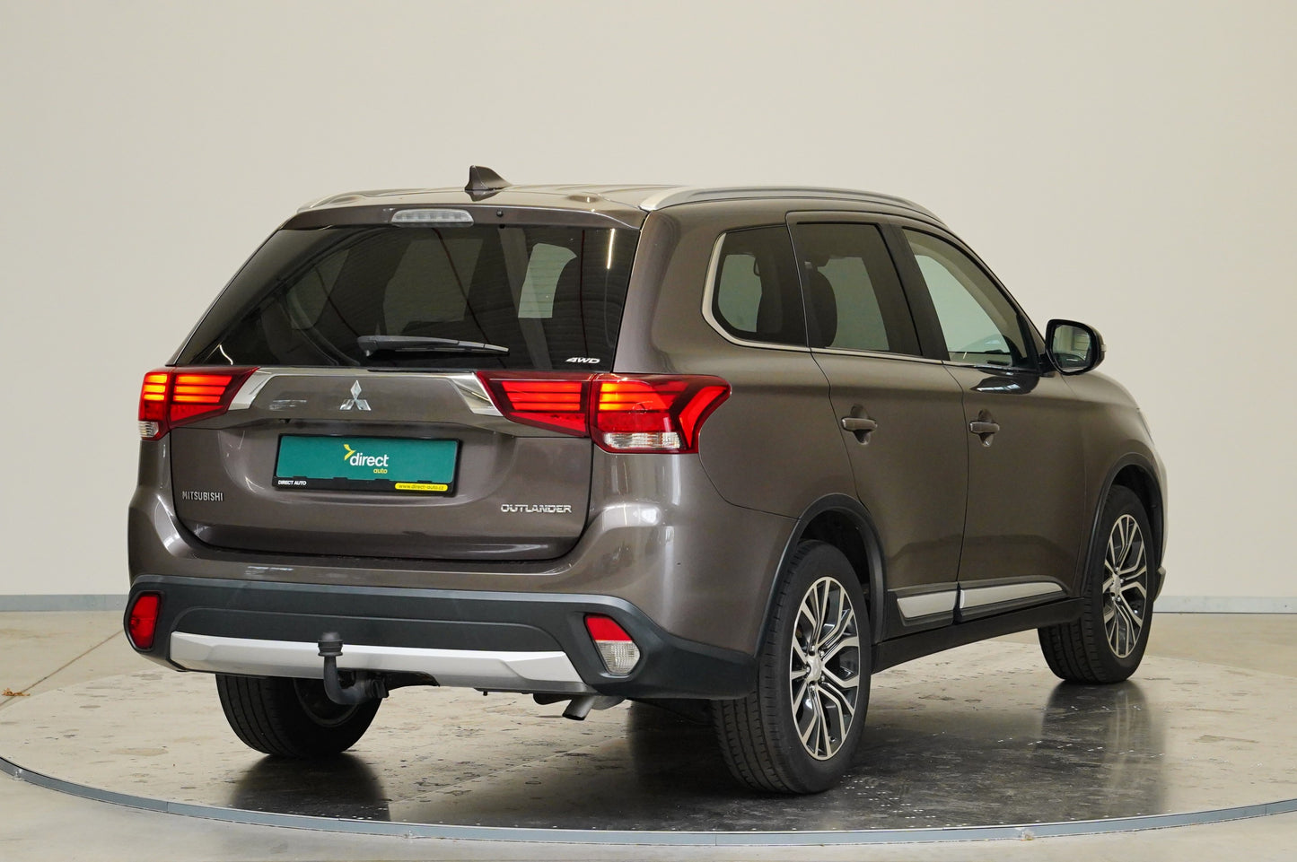 Mitsubishi Outlander 2.2 DI-D 110kW 4WD Intense+
