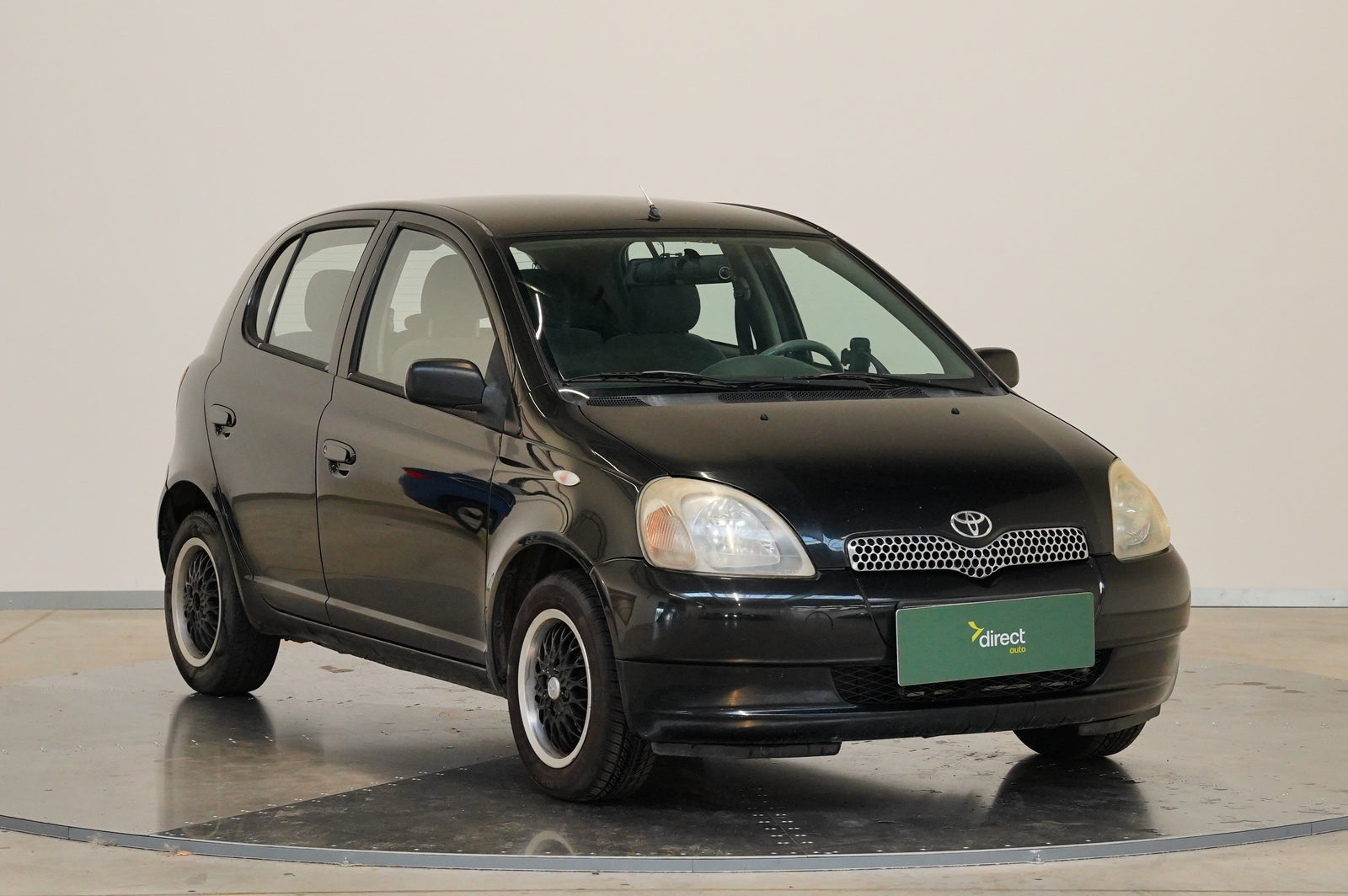 Toyota Yaris 1.0 VVT- i 50 kW – foto 2