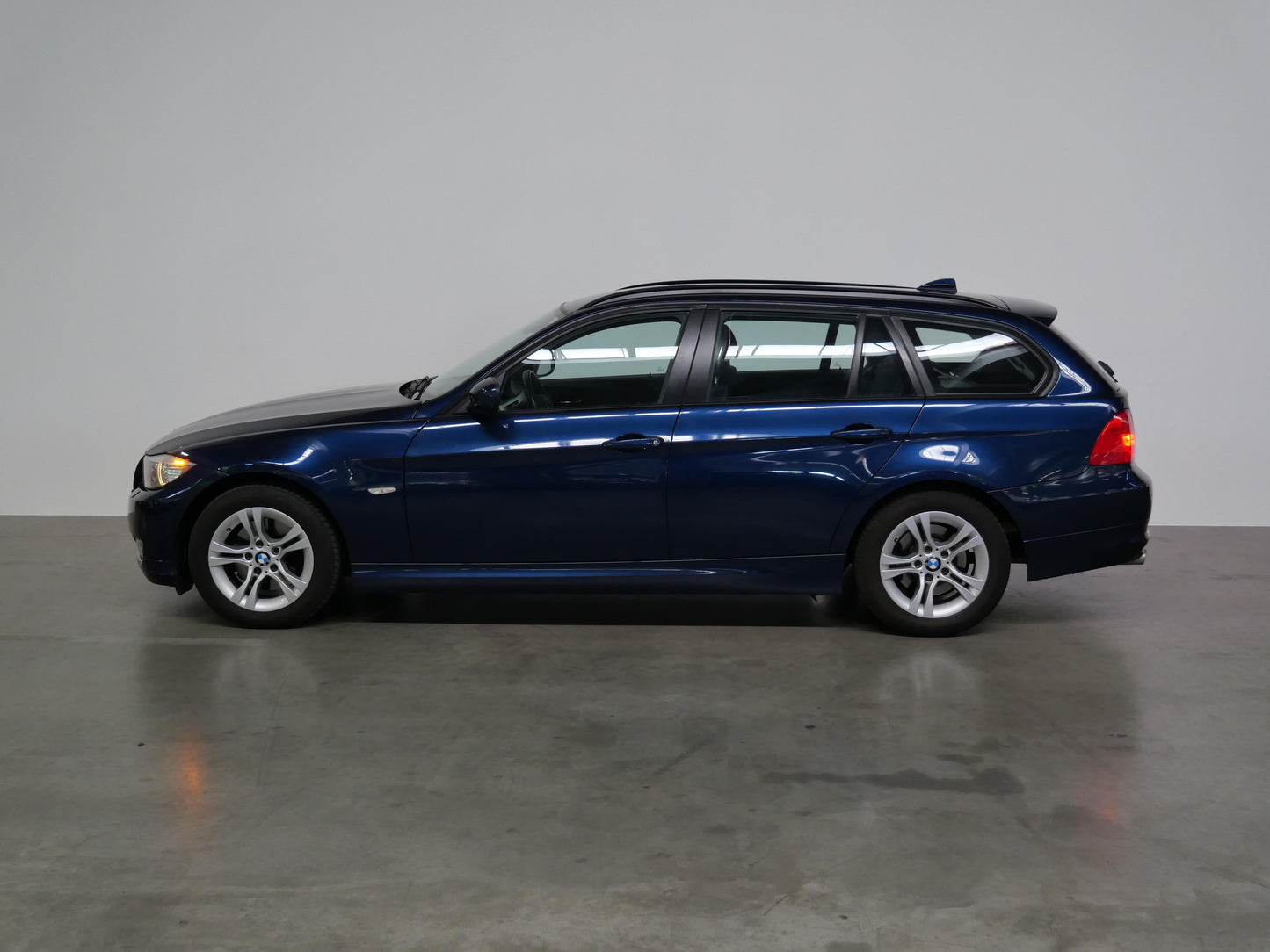 BMW Řada 3 320d 135 kW Touring