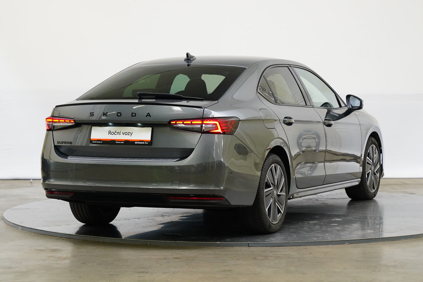 Škoda Superb 2.0 TDI 110 kW Sportline