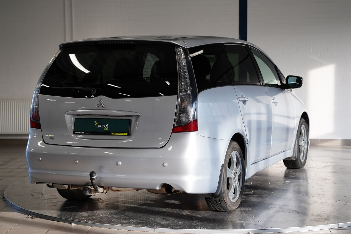 Mitsubishi Grandis 2.4 121KW