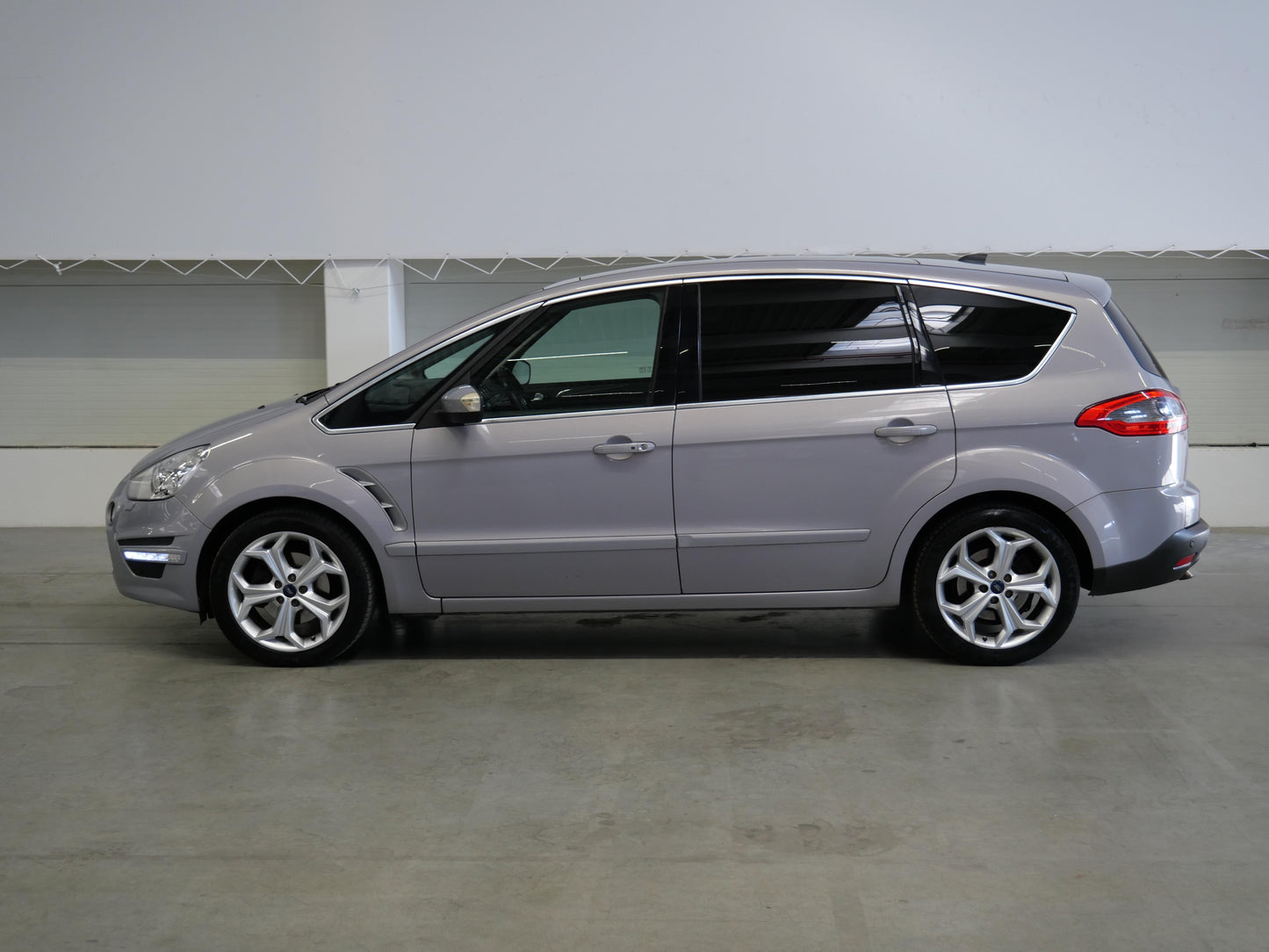 Ford S-MAX 2,0 TDCI 120 kW Titanium