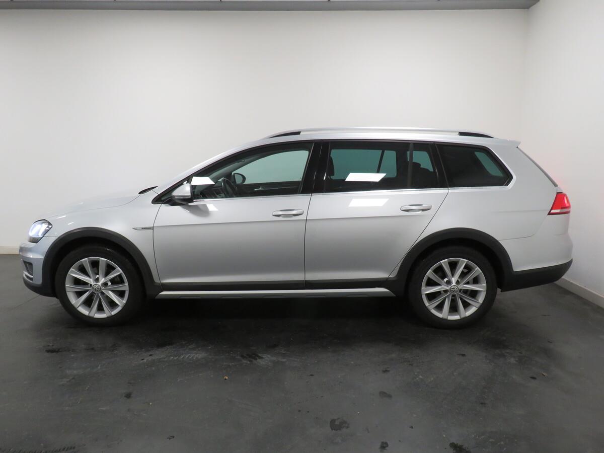 Volkswagen Golf 2.0 TDI 110 kW AllTrack
