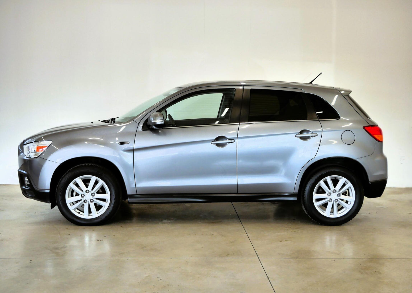 Mitsubishi ASX 1.8 DI-D INVITE