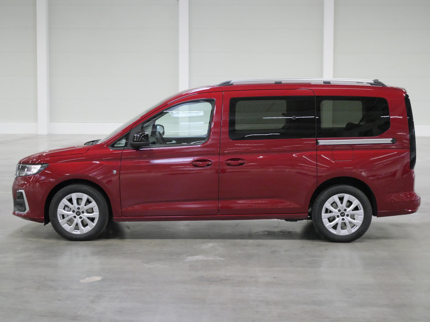 Ford Tourneo Connect Grand 2.0 EB 90 kW Titanium