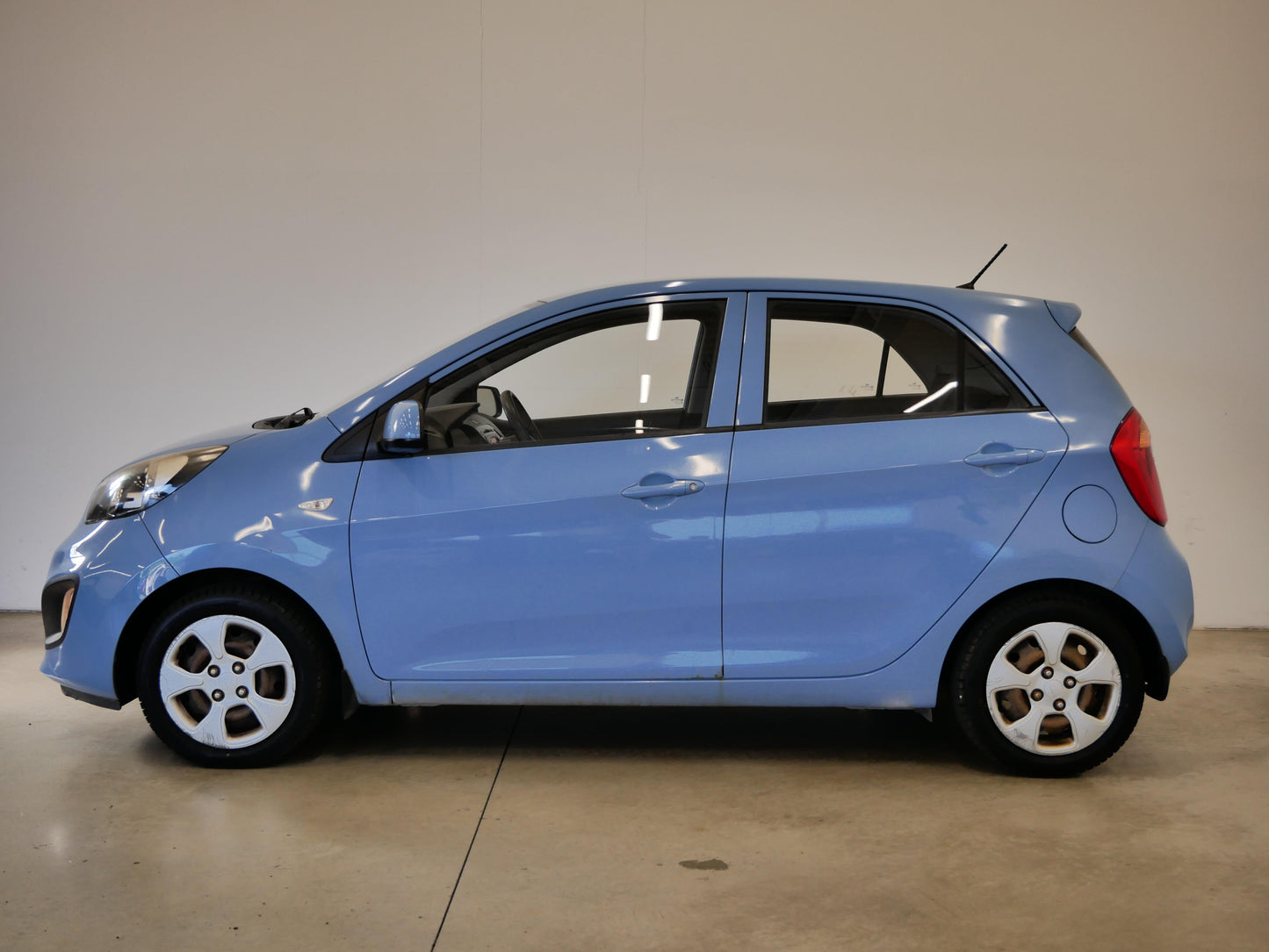 Kia Picanto 1.0 i 51 kW