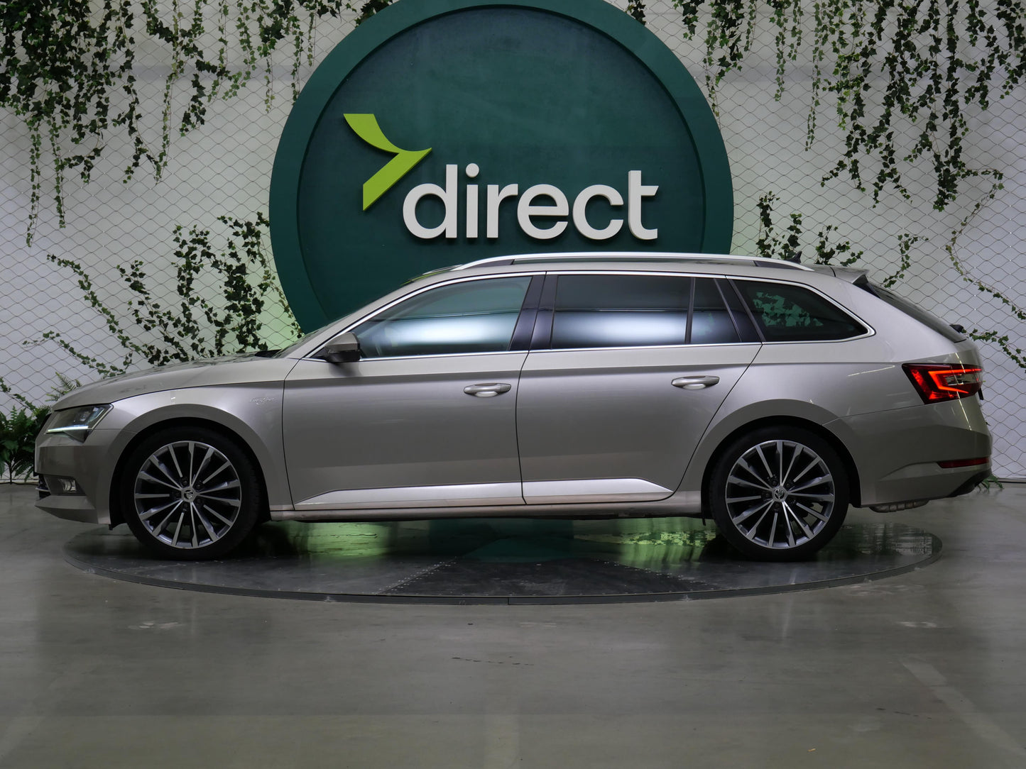 Škoda Superb 2.0 TSI 162 kW L&K