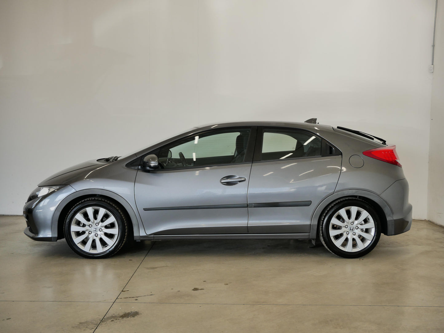 Honda Civic 1.8 i-VTEC 104 kW Sport