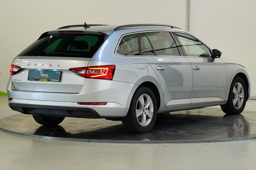 Škoda Superb 2.0 TDI 110 kW Ambition – foto 2
