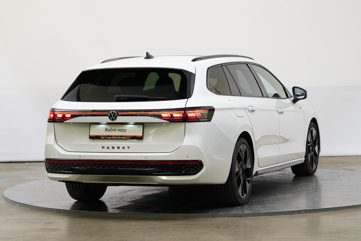 Volkswagen Passat 2.0 TDI 110 kW DSG R-Line