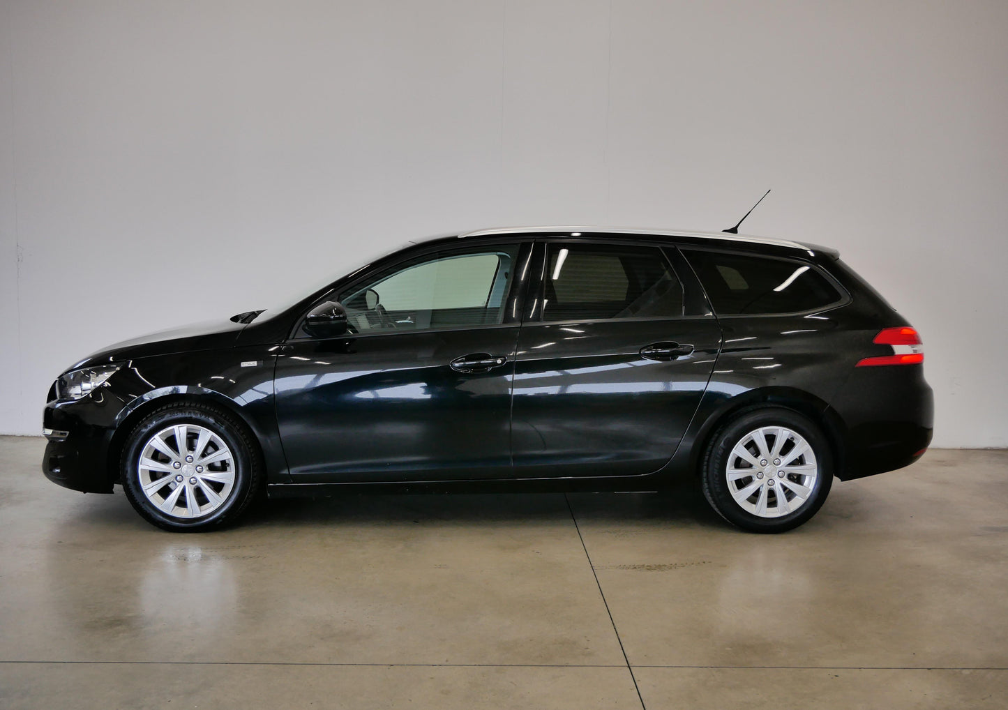 Peugeot 308 1.6 HDI 73 kW Style