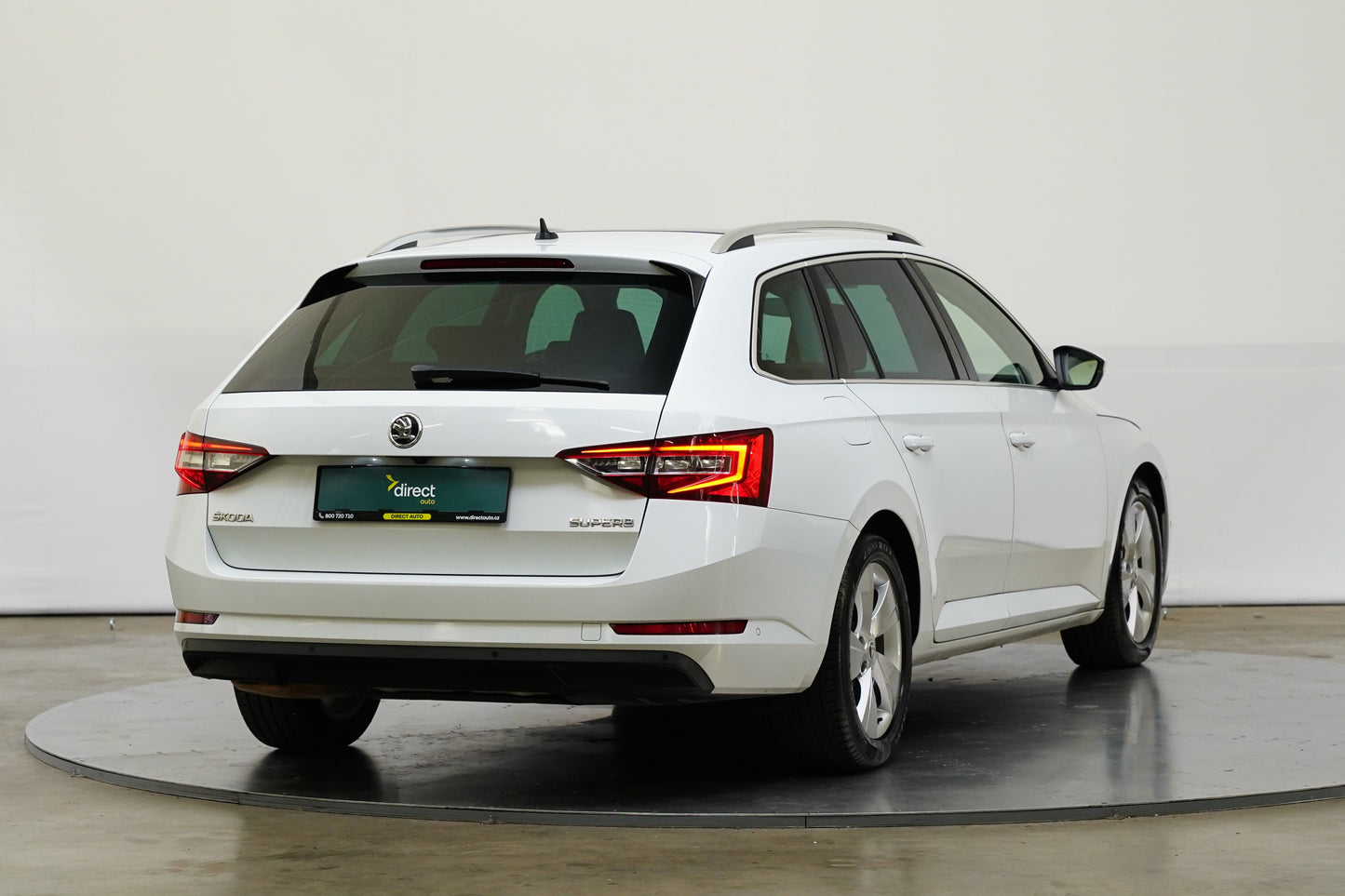 Škoda Superb 2.0 TDI 140 kW Style