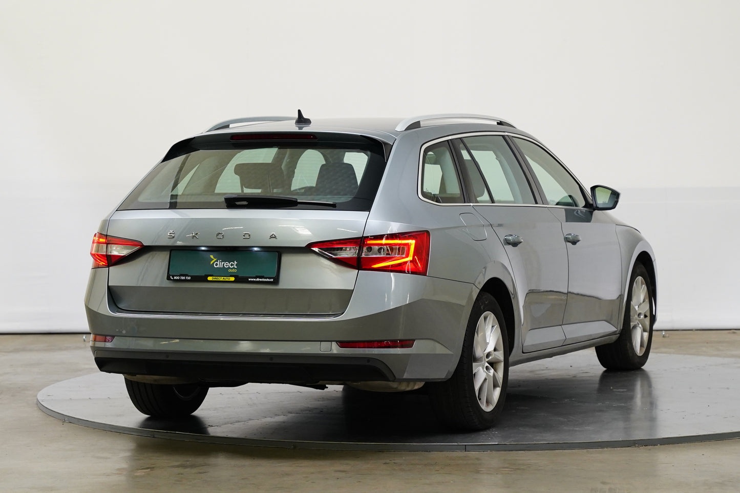 Škoda Superb 2.0 TSI 140kW Style Combi DSG