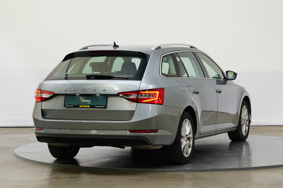 Škoda Superb 2.0 TSI 140kW Style Combi DSG – foto 2