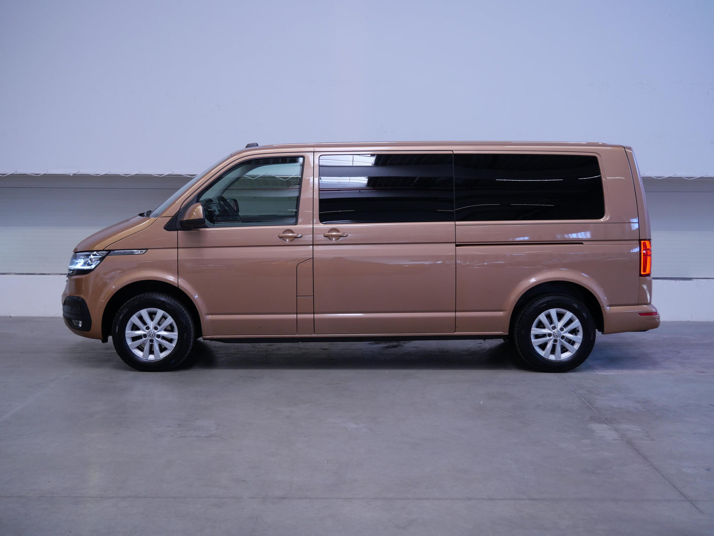 Volkswagen Caravelle 2.0 TDI 110 kW DSG Long