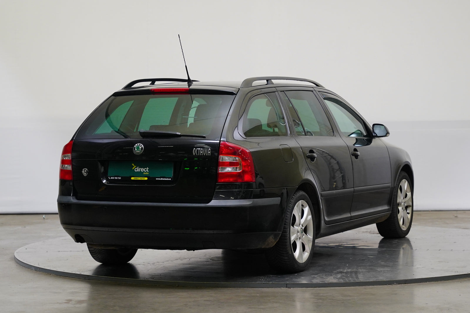 Škoda Octavia 1.6 TSI 75 kW Elegance – foto 2