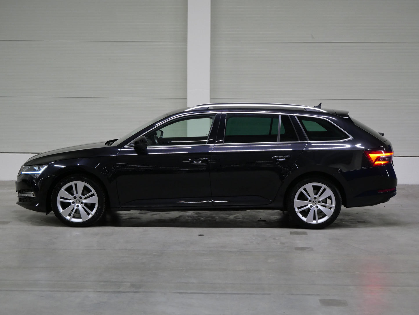 Škoda Superb 2.0 TDI 110 kW Style Extra