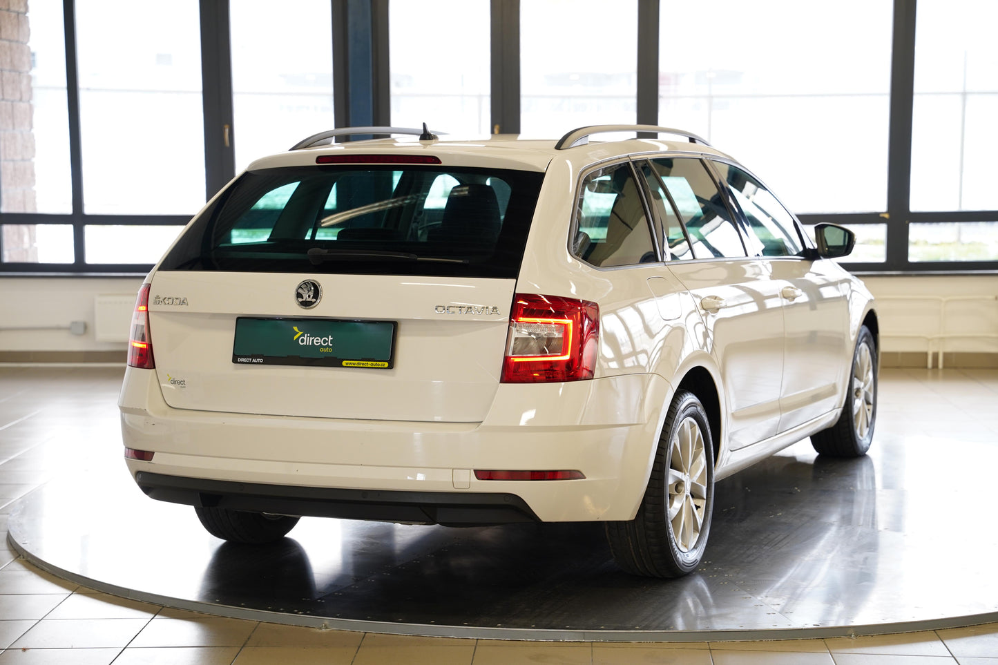 Škoda Octavia Combi 1.0 TSI 85 kW AmbTour