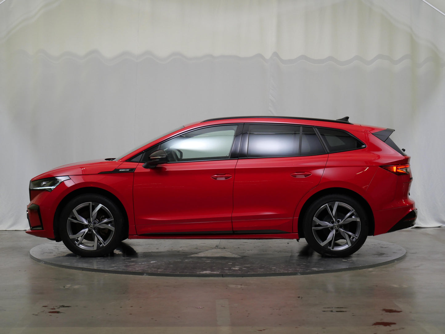 Škoda ENYAQ iV 80X 195/82 E1A