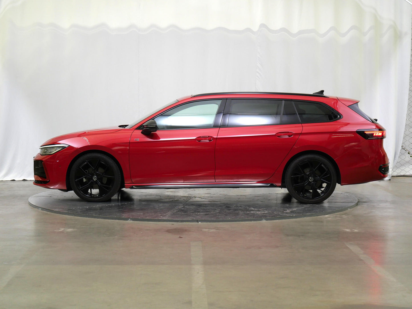 Volkswagen Passat 2.0 TDI 110 kW DSG R-Line