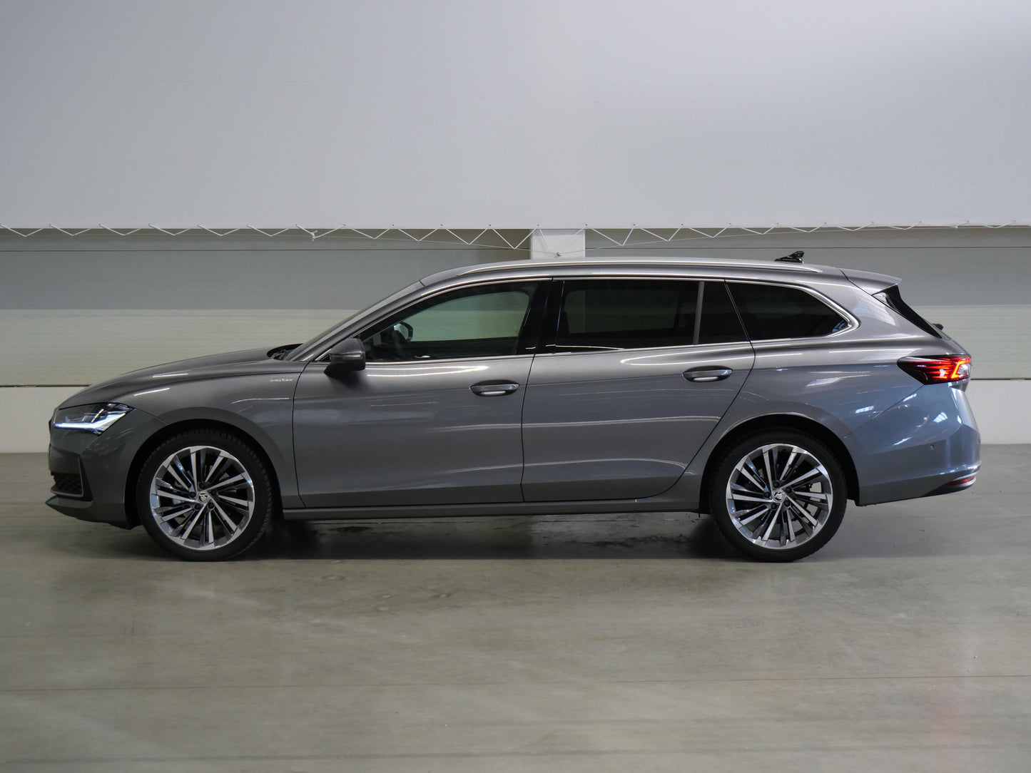 Škoda Superb 2.0 TDI 110 kW DSG L&K