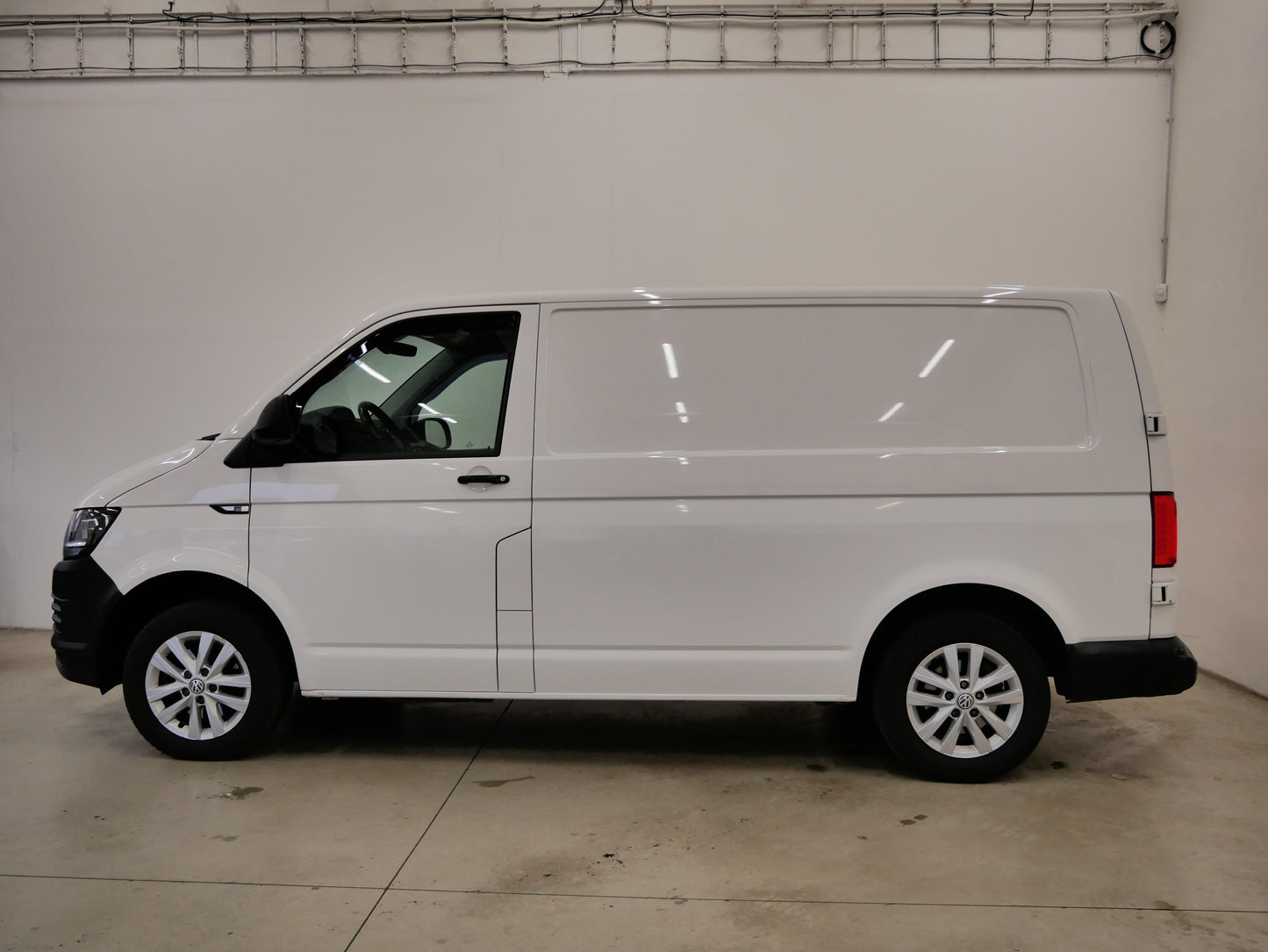 Volkswagen Transporter 2.0 TDI 75 kW KR