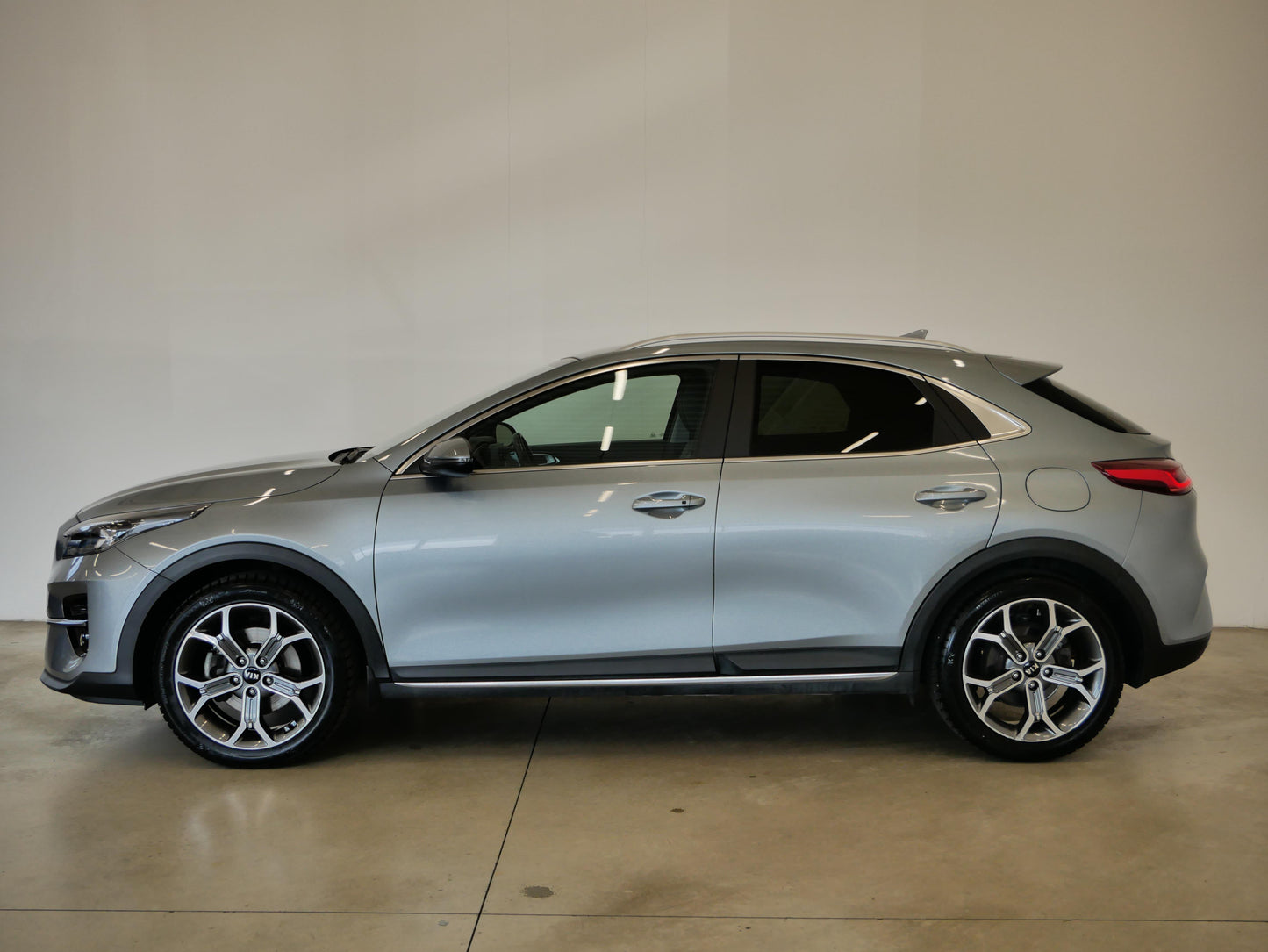 Kia XCeed 1.4T-GDI 103 kW LOUNCH EDITION
