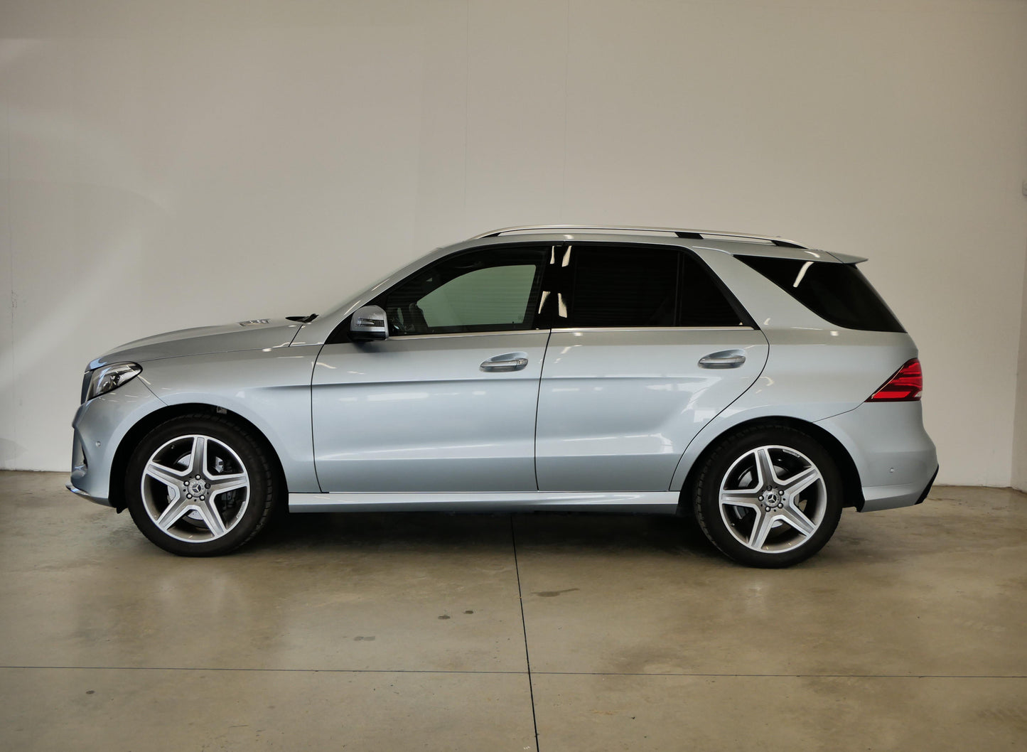 Mercedes-Benz GLE Mercedes-Benz GLE