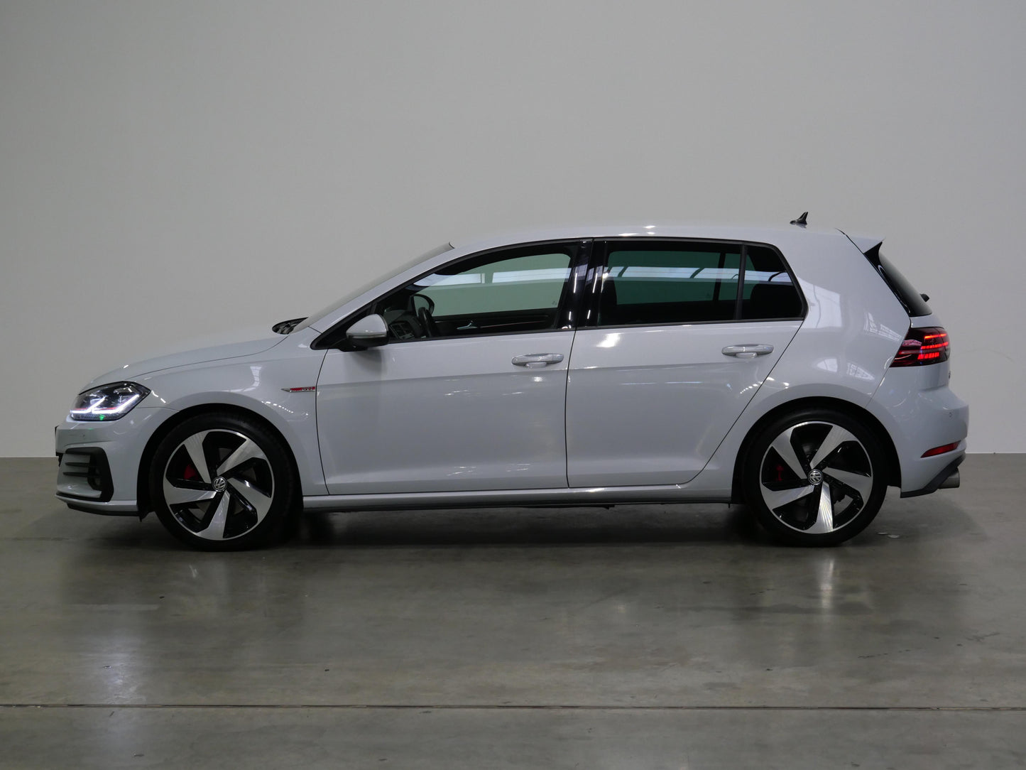 Volkswagen Golf 2.0 TSI 169 kW GTI