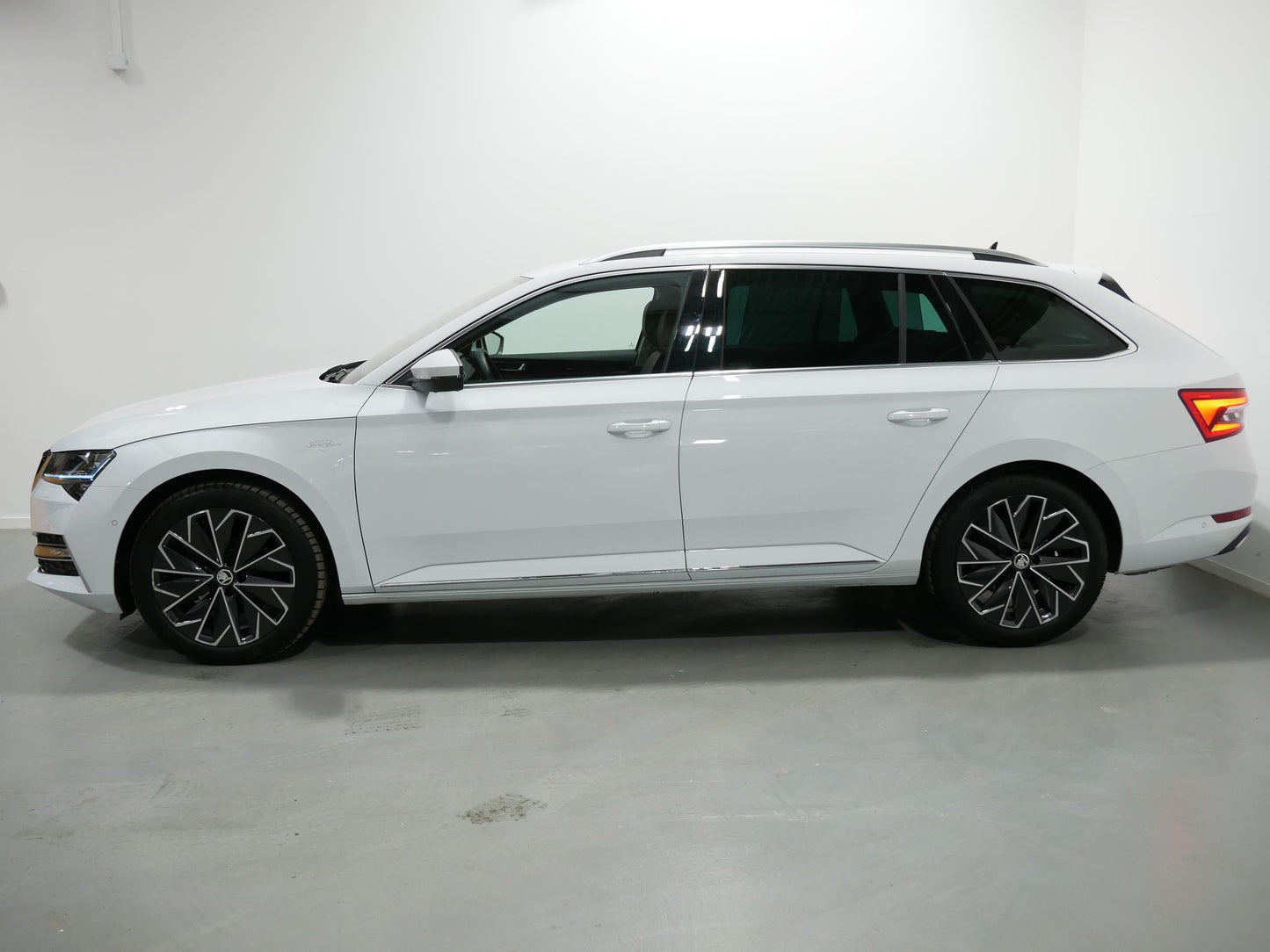 Škoda Superb 2.0 TDI 147 kW L&K